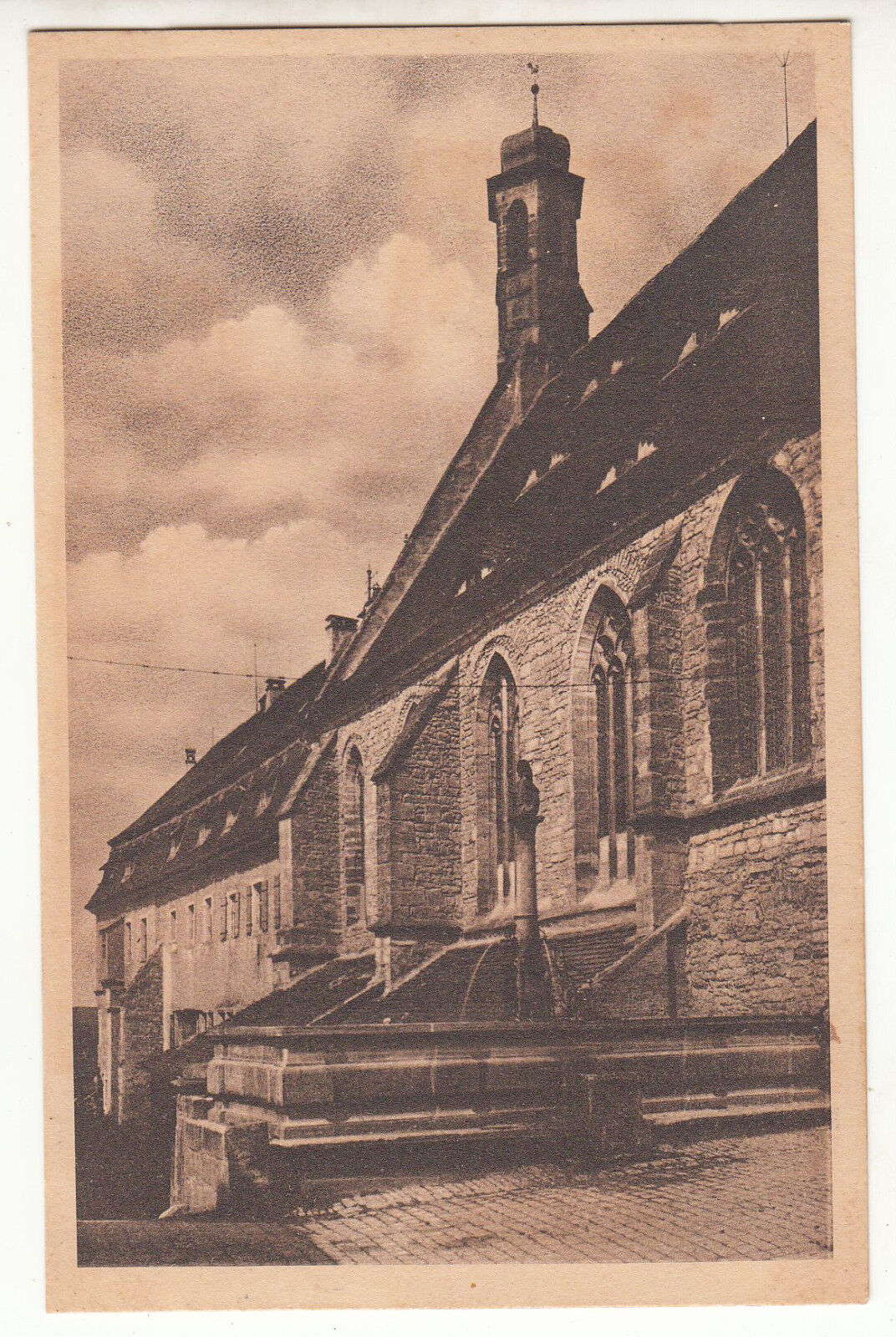 CARTE POSTALE POFTKARTE ALLEMAGNE ROTHENBURG O T BRUNNEN BEI DER JOHANNISFIRCHE 401623476948