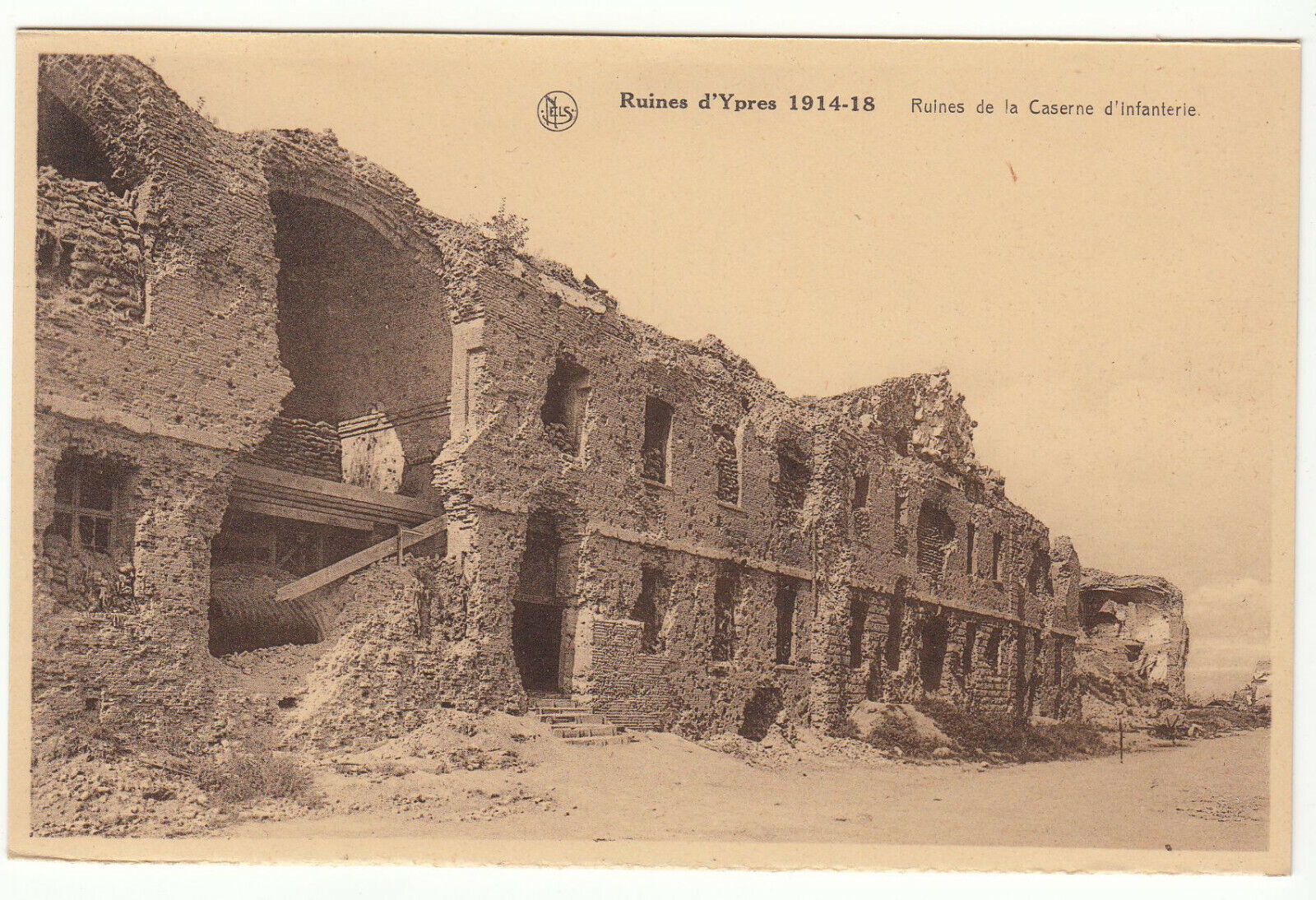 CARTE POSTALE RUINES D YPRES 14 18 RUINES DE LA CASERNE D INFANTERIE 401998811488