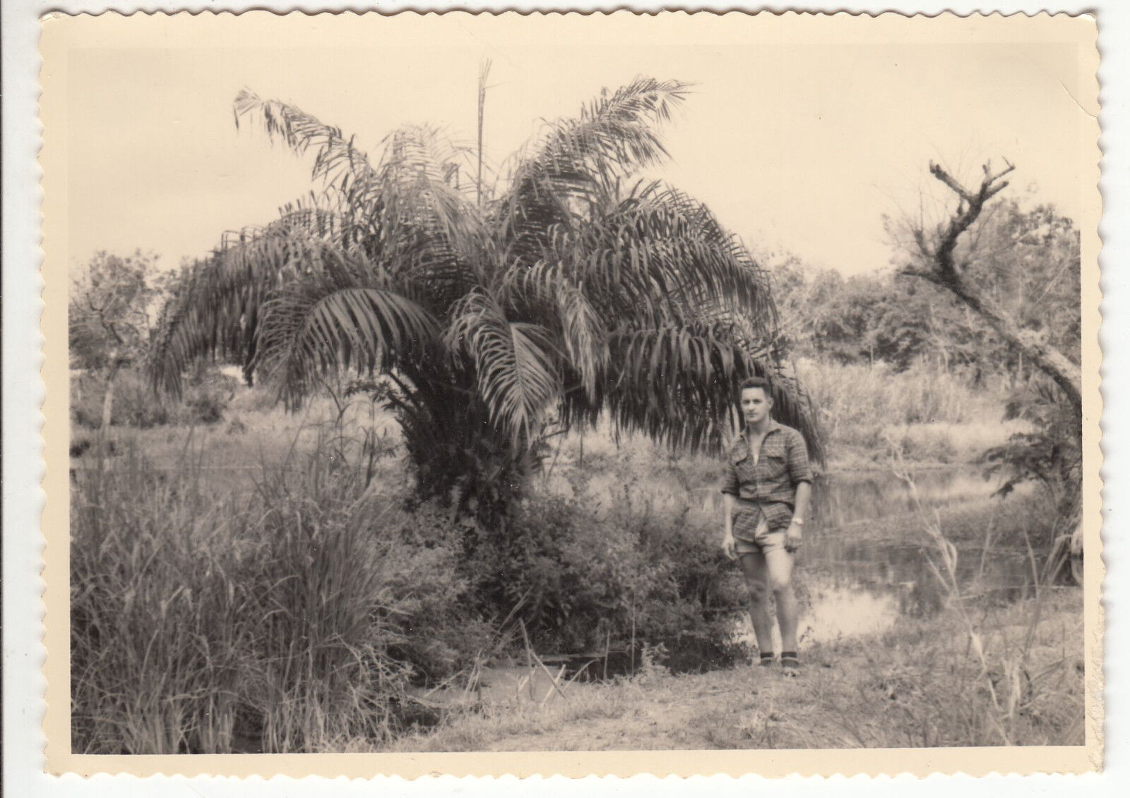 PHOTO MILITAIRE AFRIQUE NOVEMBRE 1961 BORD DE RIVIERE GOUFREIVILLE 122188007158