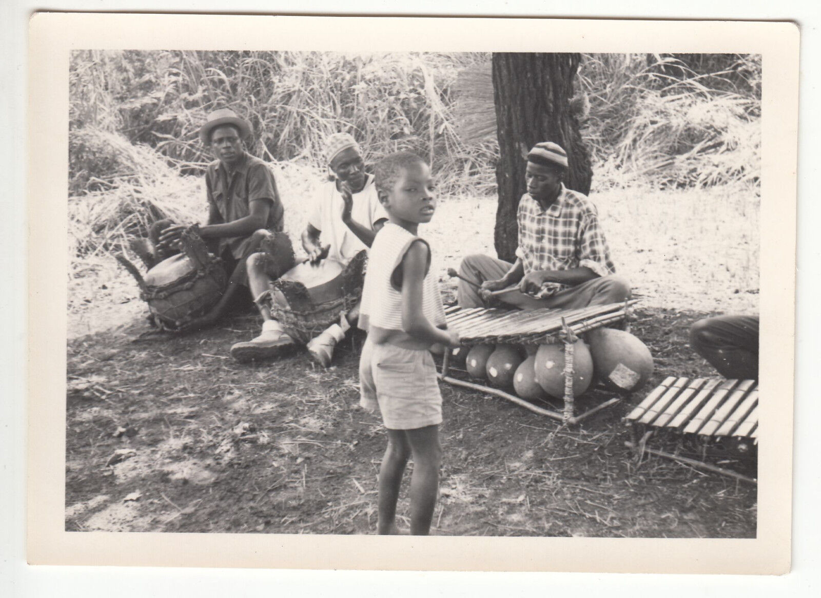 PHOTO MILITAIRE AFRIQUE NOVEMBRE 1961 LA FETE AU VILLAGE 401208906838