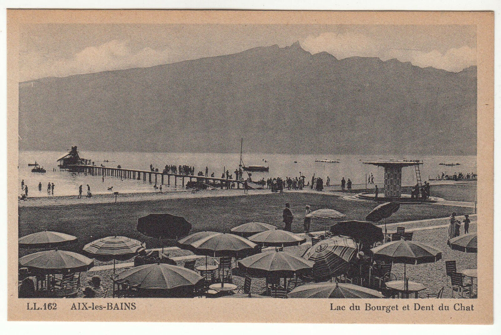 CARTE POSTALE AIX LES BAINS LAC DU BOURGET ET DENT DU CHAT 124014037099