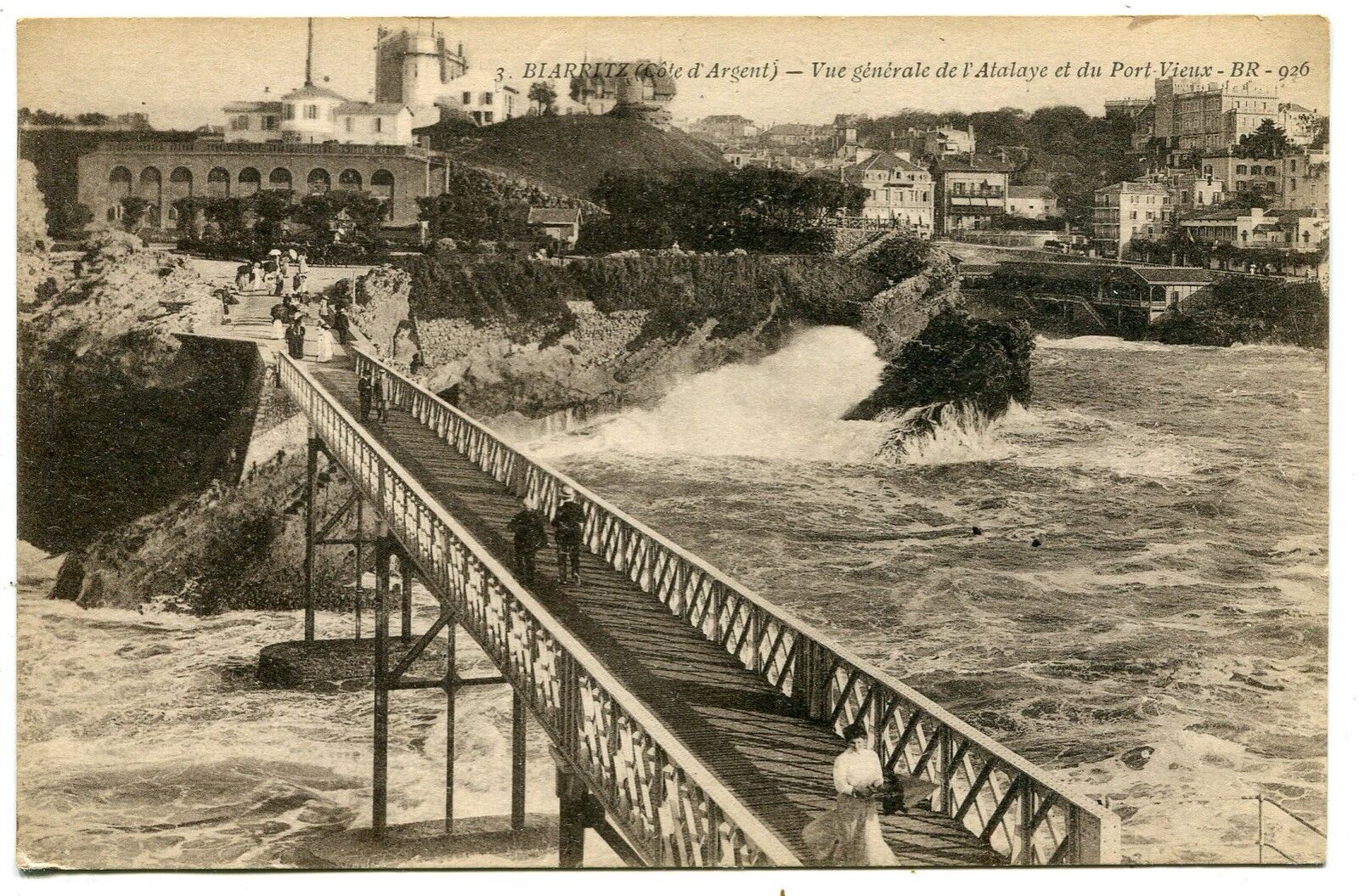 CARTE POSTALE BIARRITZ VUE GENERALE DE L ATALAYE ET DU PORT VIEUX 121300975589