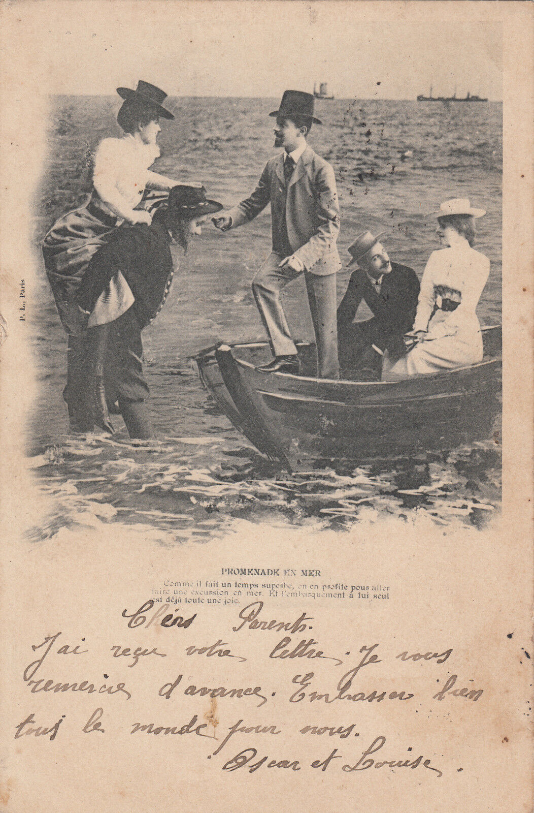 CARTE POSTALE FANTAISIE BATEAU FEMME HOMME EN MER 400331855309