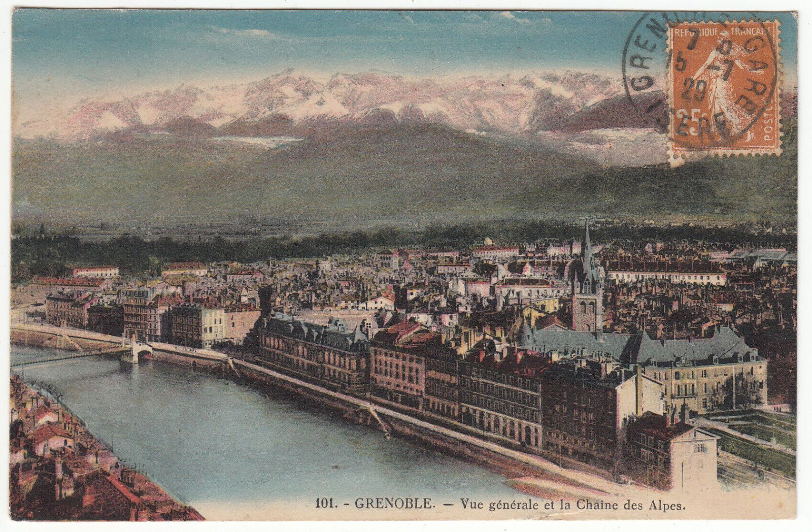 CARTE POSTALE GRENOBLE VUE GENERALE ET LA CHAINE DES ALPES 401222068979