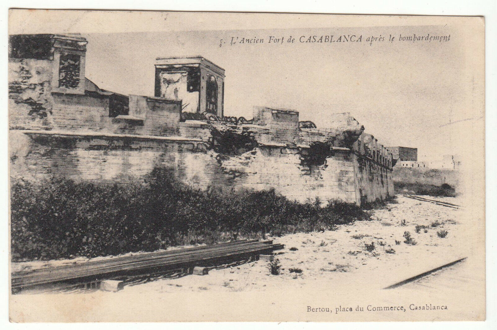 CARTE POSTALE L ANCIEN FORT DE CASABLANCA APRES LE BONBARDEMENT 401945035919