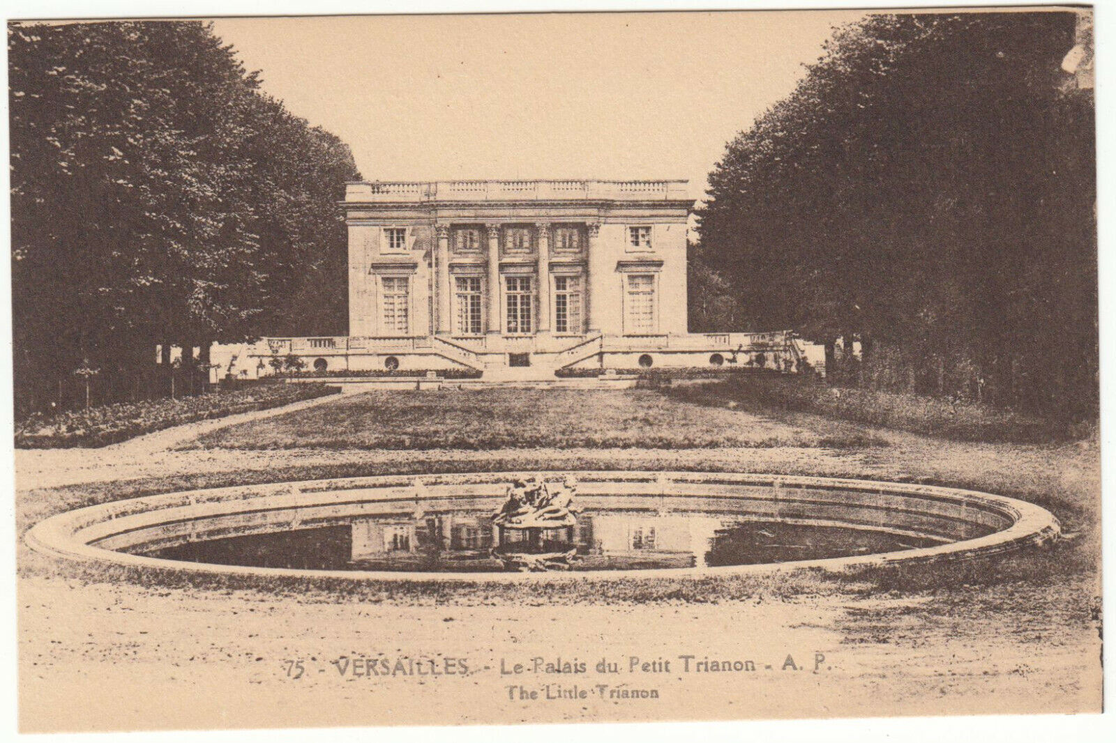 CARTE POSTALE VERSAILLE LE PALAIS DU PETIT TRIANON 124026618309