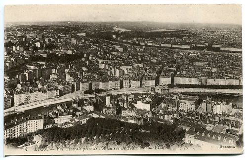 CPA LYON VUE GENERALE PRISE DE L ASCENSEUR DE FOUVIERE 110614110229