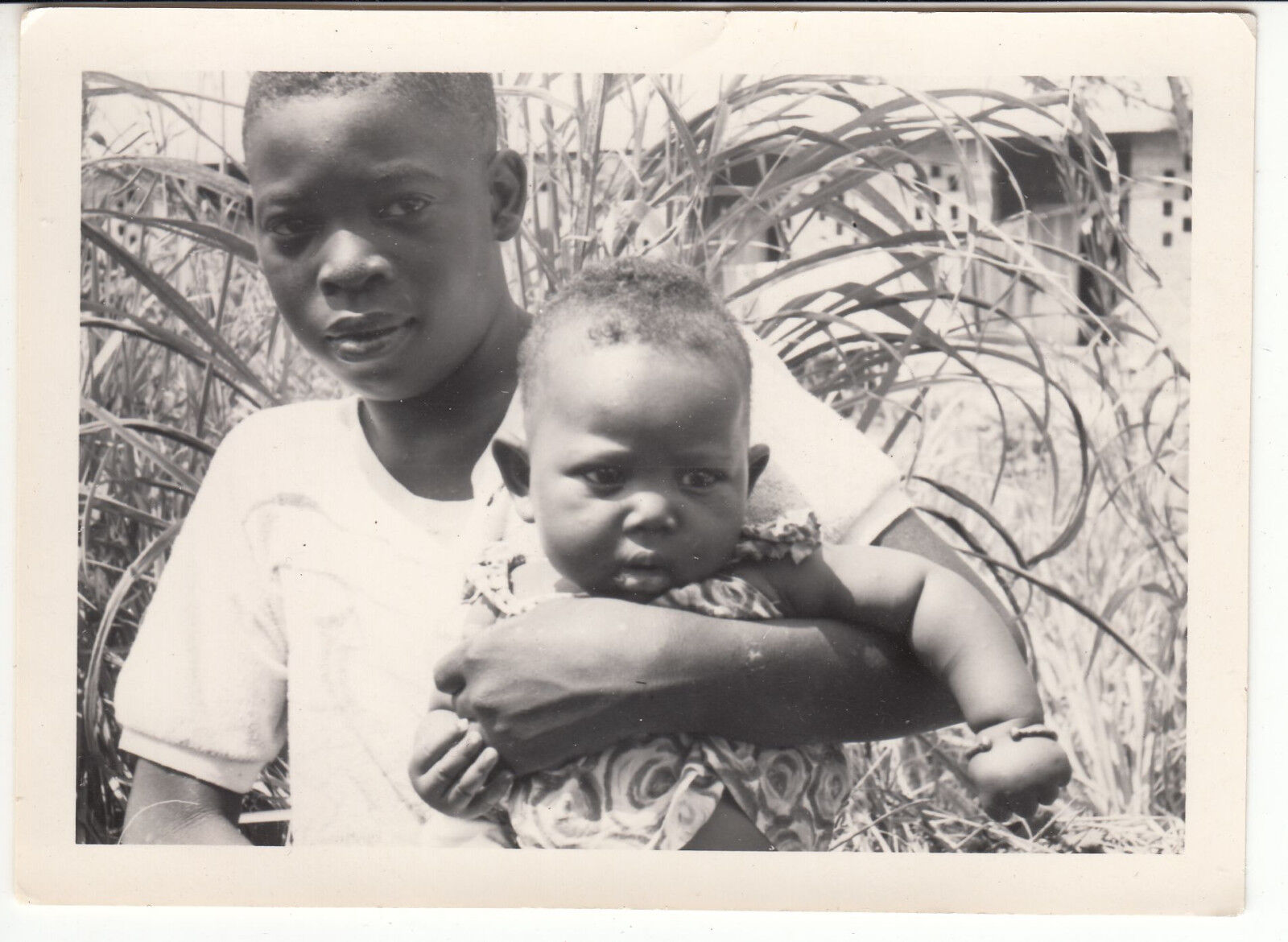 PHOTO MILITAIRE NOVEMBRE 1961 AFRIQUE BOUAKE JEUNES ENFANTS 122182270869